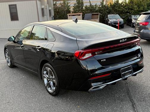 2023 Kia K5 EX