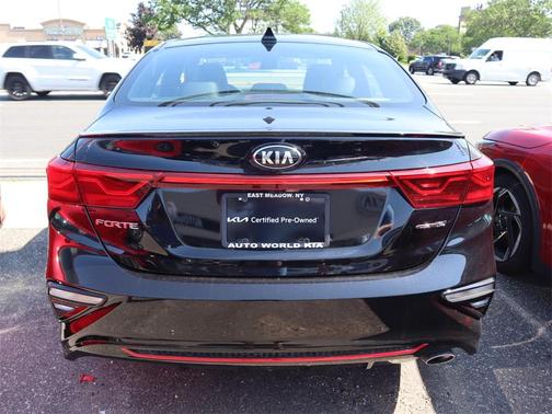 2021 Kia Forte GT-Line