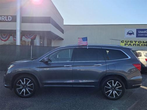2020 Honda Pilot Touring 8-Passenger