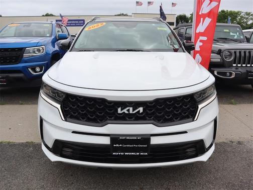 2022 Kia Sorento SX