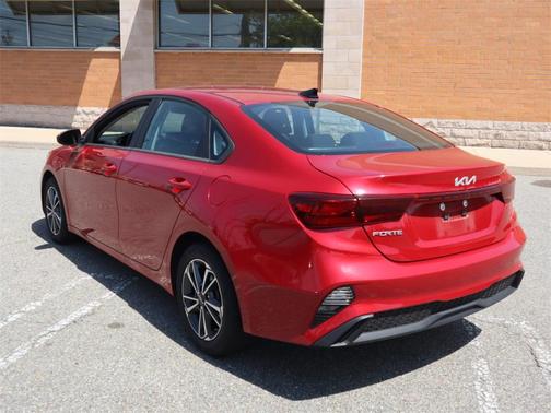 2022 Kia Forte LXS