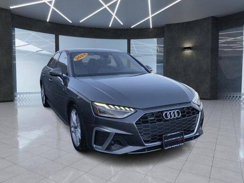 2024 Audi A4 45 S line quattro Premium