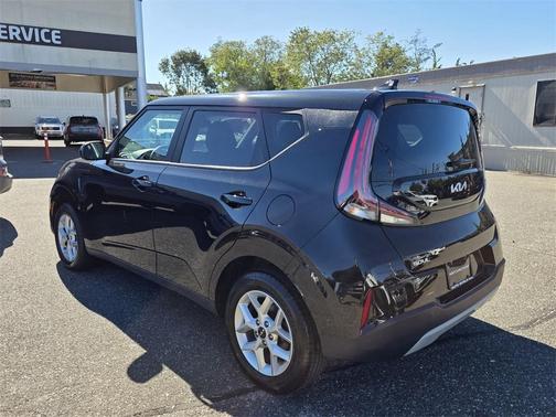 2023 Kia Soul S