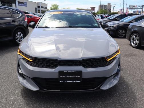 2022 Kia K5 GT-Line