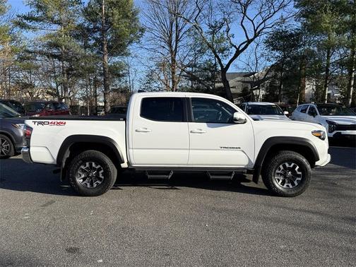 2022 Toyota Tacoma 