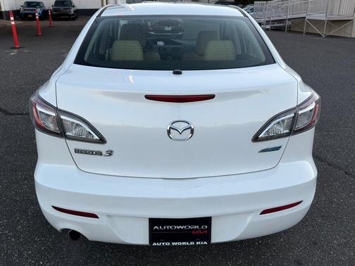 2012 Mazda Mazda3 i Grand Touring