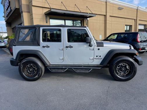 2009 Jeep Wrangler Unlimited X