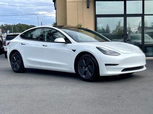 2023 Tesla Model 3 Standard Range