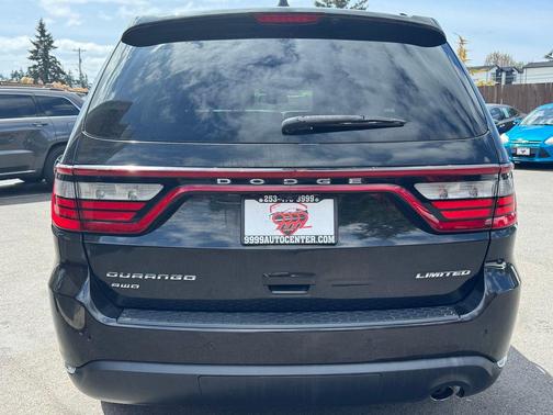 Brilliant Black Crystal Pearlcoat 2016 Dodge Durango Limited