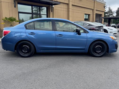 Quartz Blue Pearl 2014 Subaru Impreza 2.0i