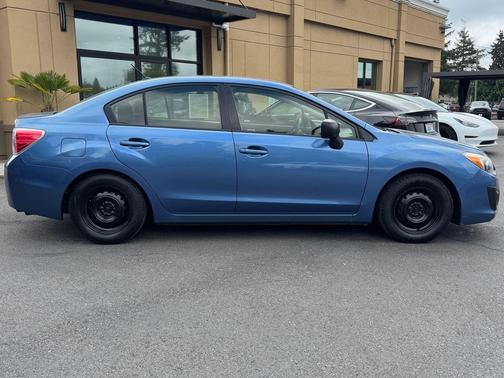 Quartz Blue Pearl 2014 Subaru Impreza 2.0i