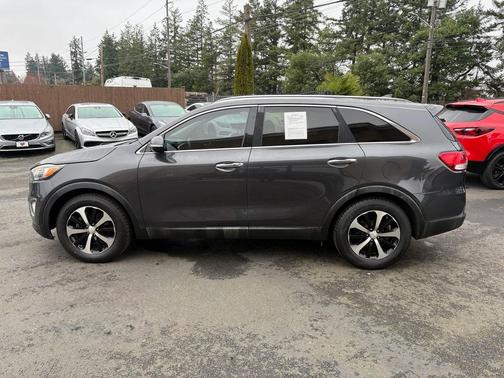 2016 Kia Sorento EX