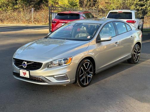 2018 Volvo S60 T5 Dynamic