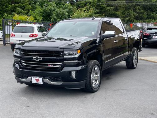 Black 2018 Chevrolet Silverado 1500 LTZ
