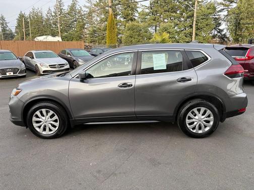 2018 Nissan Rogue S