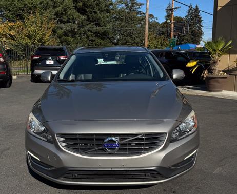 Seashell Metallic 2015 Volvo V60 T5 Premier
