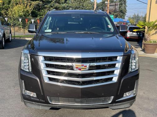 2017 Cadillac Escalade ESV Premium Luxury