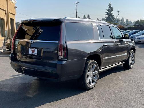 2017 Cadillac Escalade ESV Premium Luxury