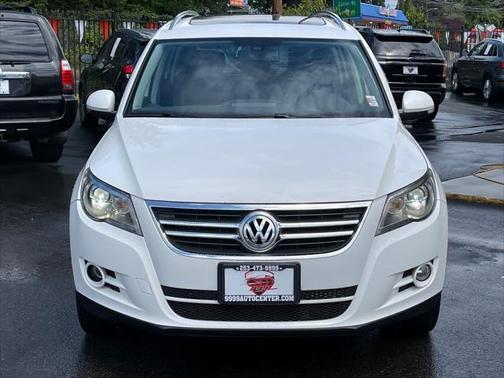 2010 Volkswagen Tiguan SEL