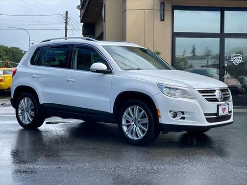 2010 Volkswagen Tiguan SEL