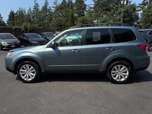 Sage Green Metallic 2013 Subaru Forester 2.5X