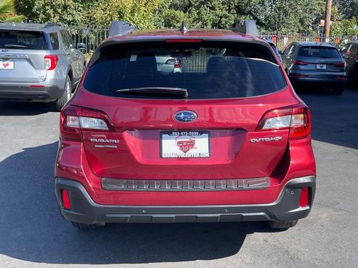 2018 Subaru Outback 2.5i Limited