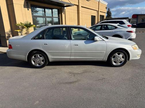 Phantom Gray Pearl 2004 Toyota Avalon XLS