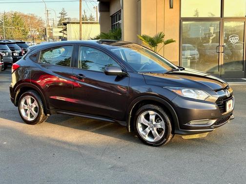 2016 Honda HR-V LX