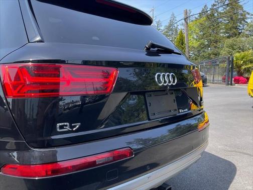 2017 Audi Q7 3.0T Premium
