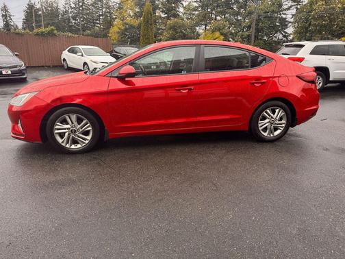 Scarlet Red Pearl 2020 Hyundai ELANTRA Value Edition