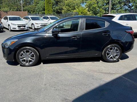 Stealth 2019 Toyota Yaris Sedan LE