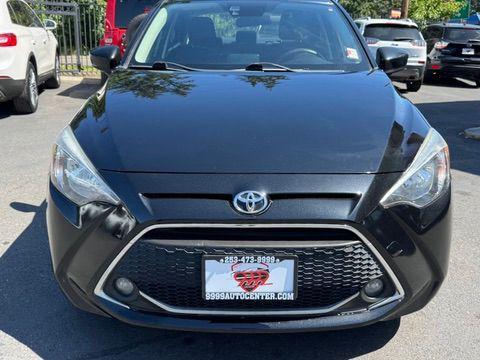 Stealth 2019 Toyota Yaris Sedan LE