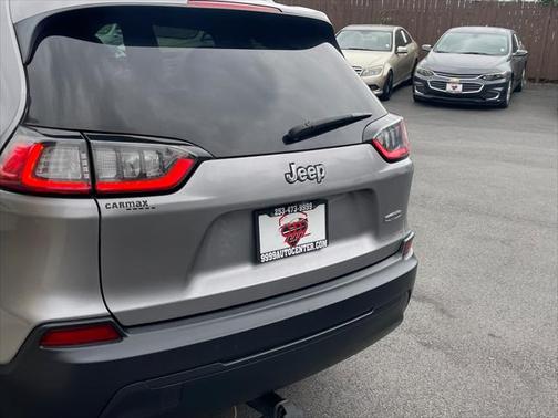 2019 Jeep Cherokee Latitude