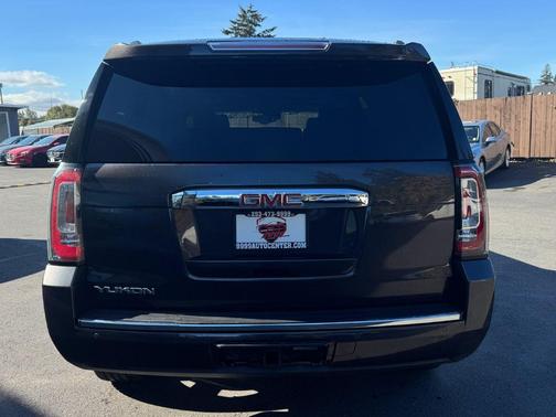 Iridium Metallic 2016 GMC Yukon Denali