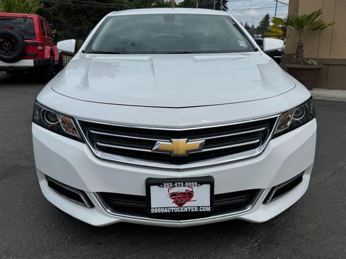Summit White 2019 Chevrolet Impala 1LT