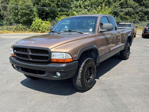 Medium Bronze Pearlcoat 2000 Dodge Dakota Club Cab 4WD