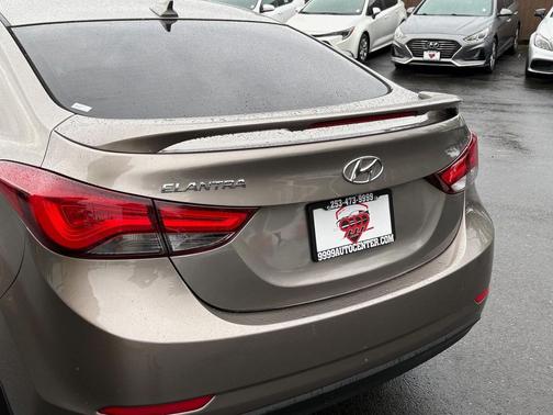 2014 Hyundai ELANTRA Limited