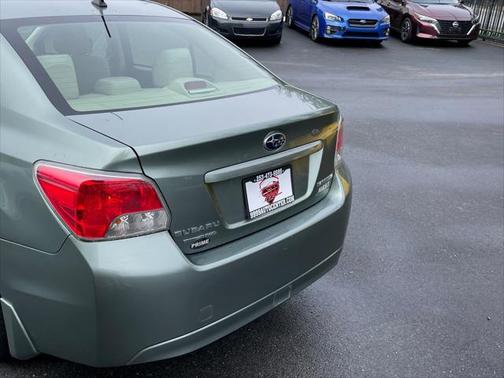 2014 Subaru Impreza 2.0i