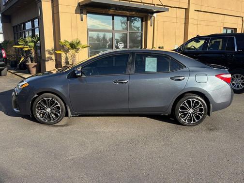 Blue Crush Metallic 2015 Toyota Corolla S Plus