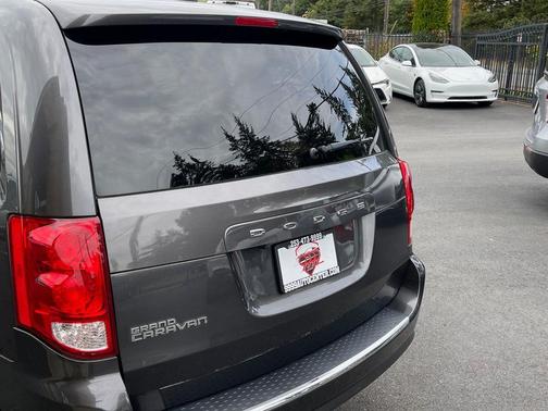 2019 Dodge Grand Caravan SE