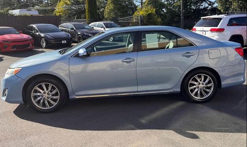 Clearwater Blue 2013 Toyota Camry SE
