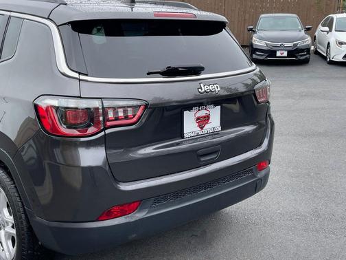 2019 Jeep Compass Sport