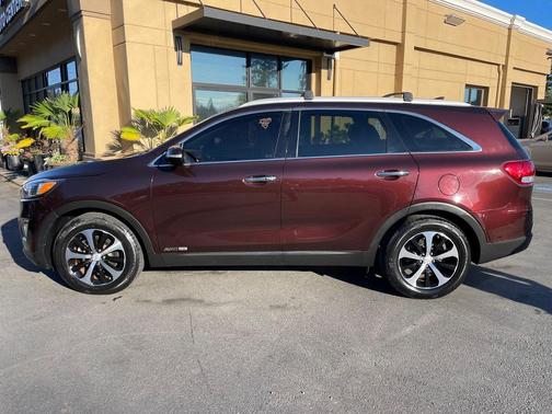 2016 Kia Sorento EX