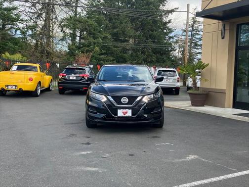 2022 Nissan Rogue Sport S