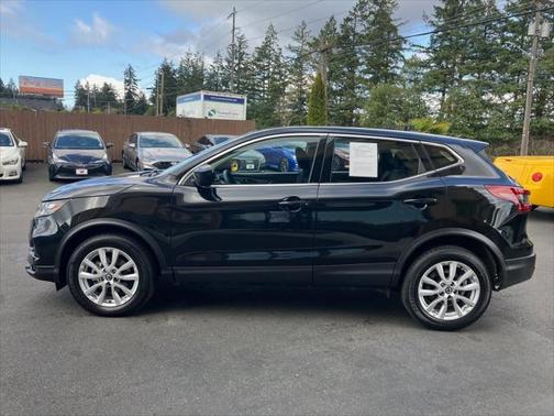 2022 Nissan Rogue Sport S