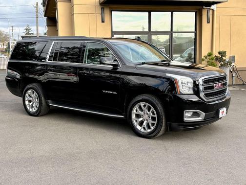 2016 GMC Yukon XL SLT