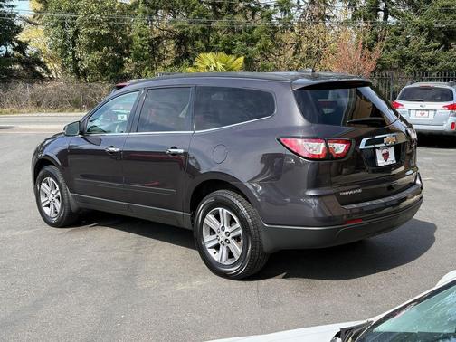 Tungsten Metallic 2017 Chevrolet Traverse 1LT