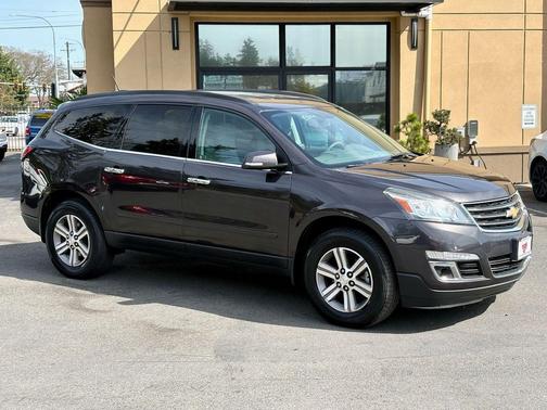 Tungsten Metallic 2017 Chevrolet Traverse 1LT