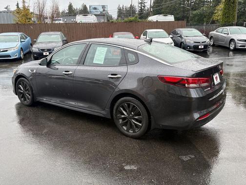 Platinum Graphite 2018 Kia Optima S