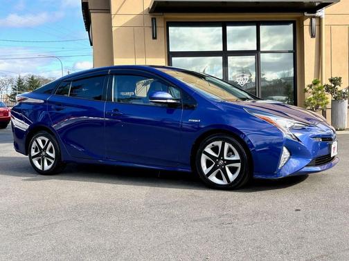2016 Toyota Prius Four